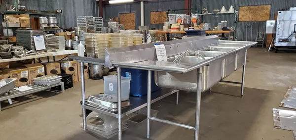 Used restaurant equipment 15: three-compartment stainless steel sink