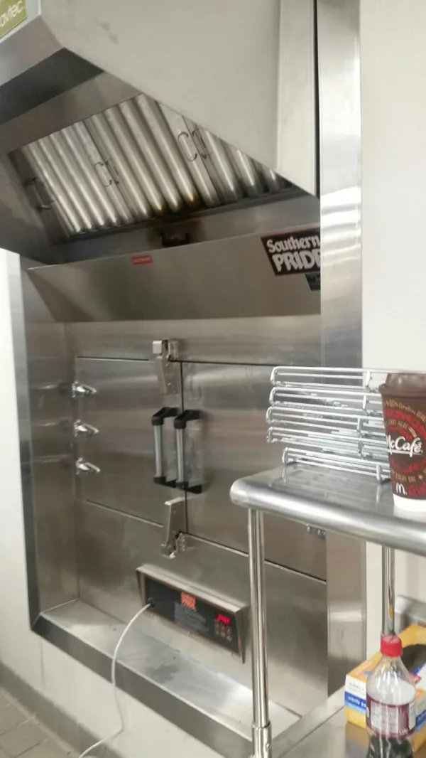 Vernon's Smokehouse at Graceland